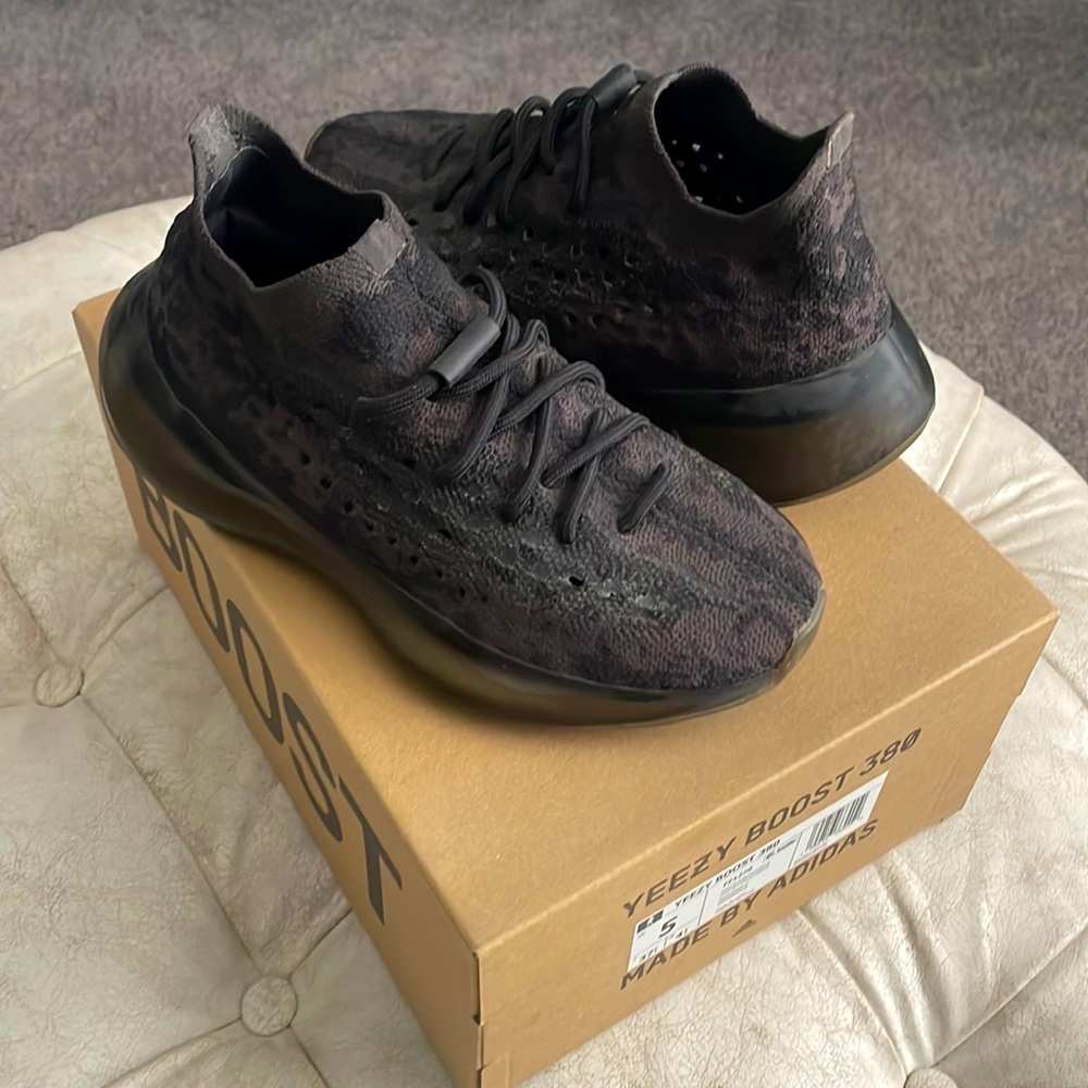 Yeezy Boost 380